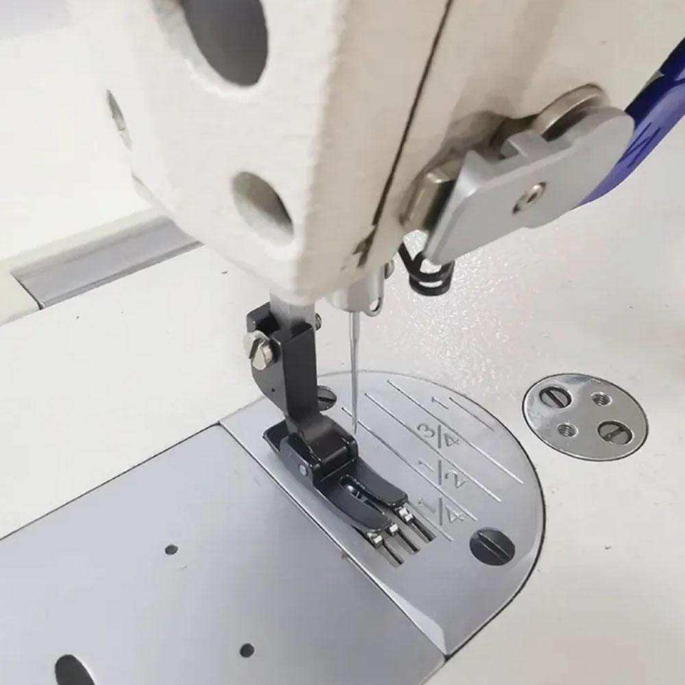 P351 All Steel Presser Foot Bl - Rolled Hem Foot recension och pris