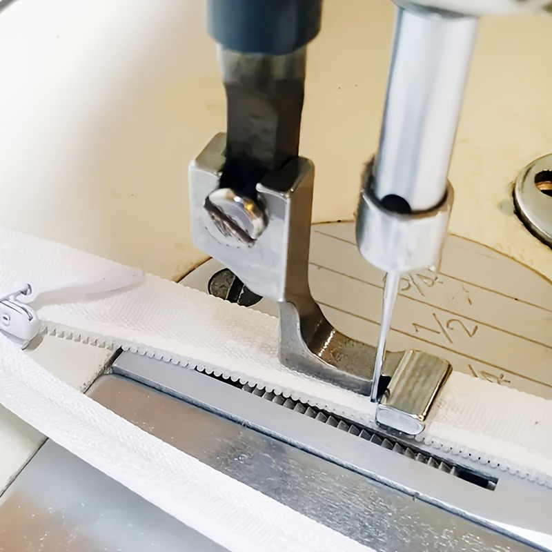 Industrial Steel T168 Sewing M - Rolled Hem Foot recension och pris