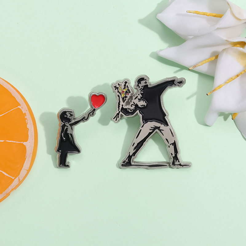 5 Styles Sculpture Enamel Pins - Sewing Labels recension och pris