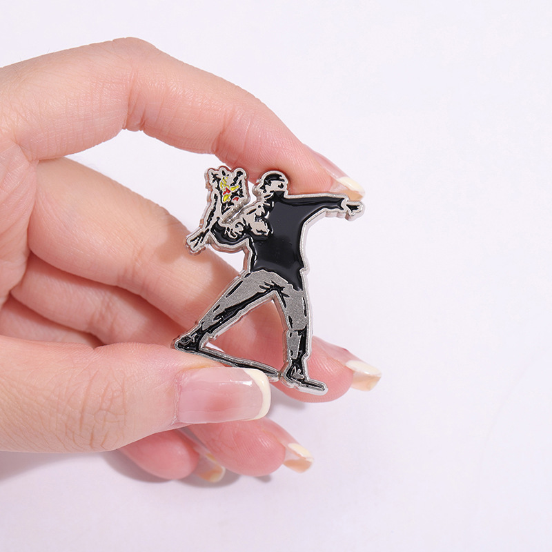 5 Styles Sculpture Enamel Pins - Sewing Labels recension och pris
