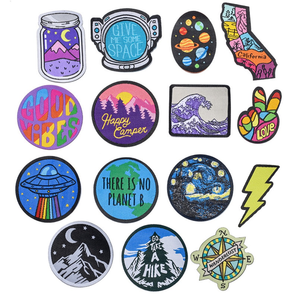 Cartoon Landscape Space Woven  - Sewing Labels recension och pris