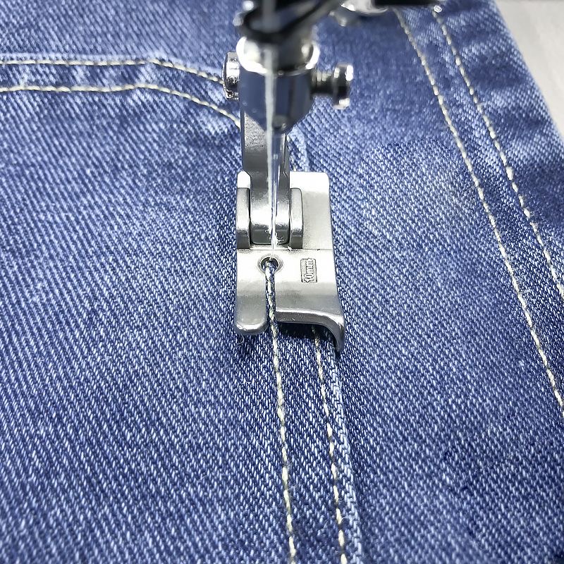 Industrial flat sewing machine - Rolled Hem Foot recension och pris