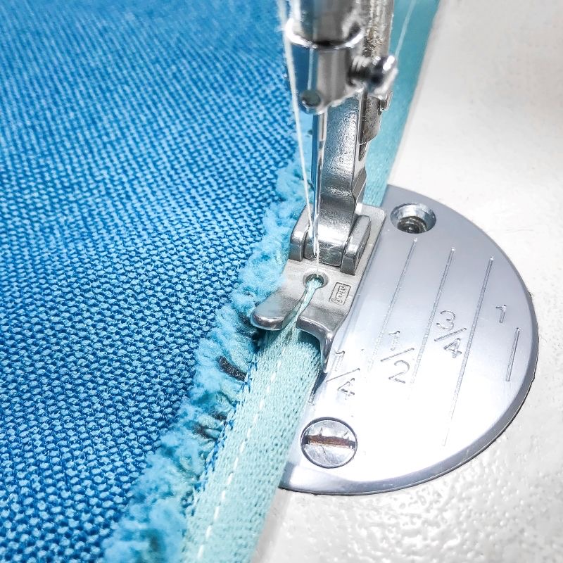 Industrial flat sewing machine - Rolled Hem Foot recension och pris