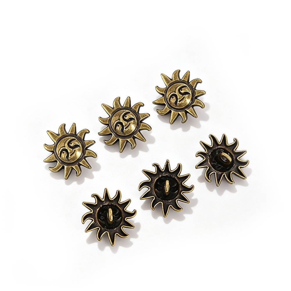 10pcs Metal Celestial Sun Face - Button Hole Cutter recension och pris